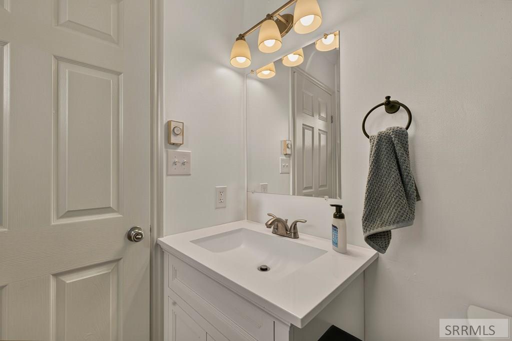 212 Archer Street Property Photo 15