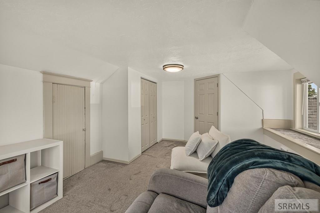 212 Archer Street Property Photo 20