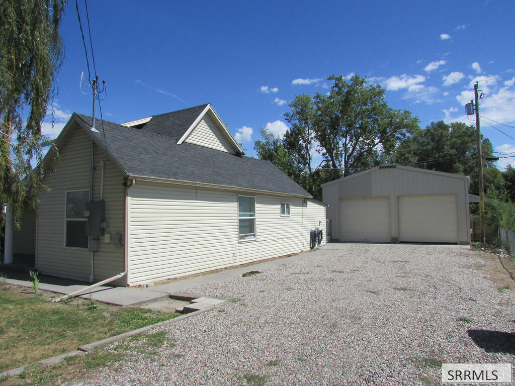 212 Archer Street Property Photo 33