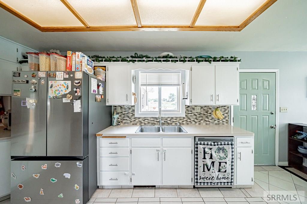 1384 N 1200 E Property Photo 16