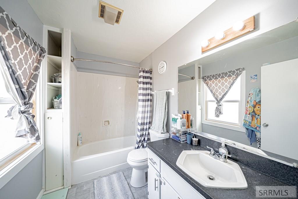 1384 N 1200 E Property Photo 25