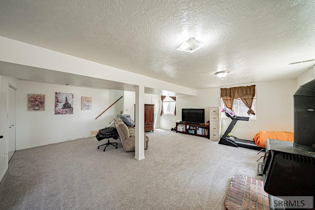 1384 N 1200 E Property Photo 37