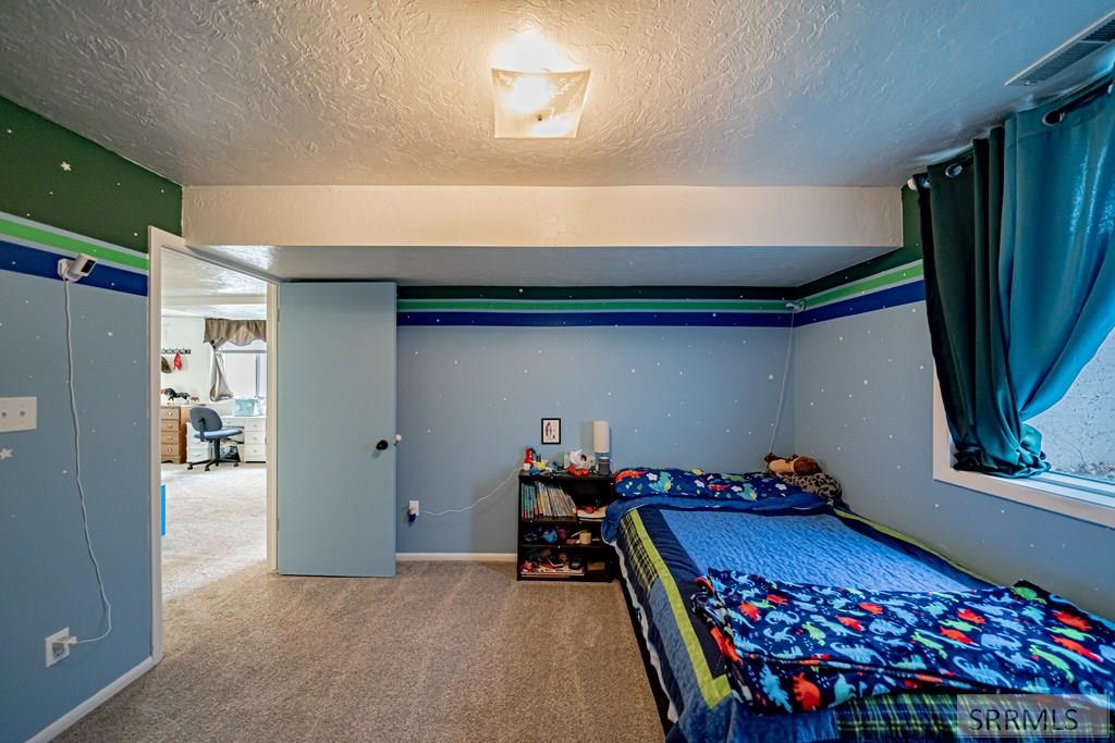 1384 N 1200 E Property Photo 49