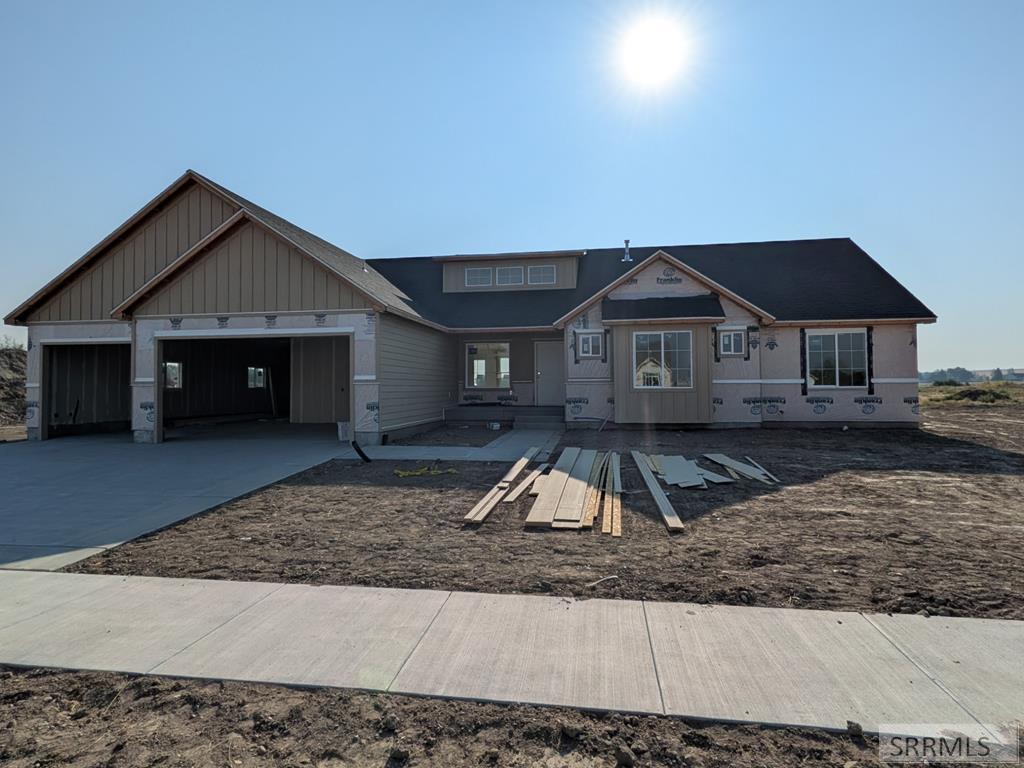 536 Meadowbrook Property Photo 1