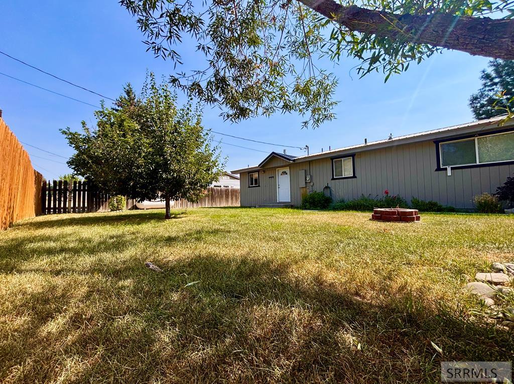 1505 Roosevelt Avenue Property Photo 2