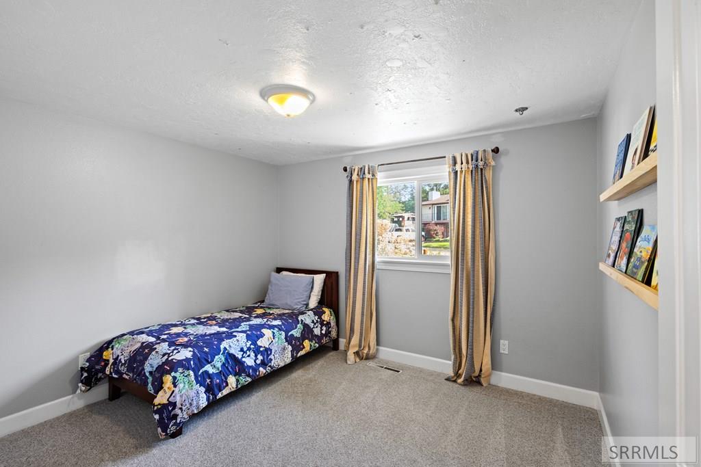 1445 Bluebell Circle Property Photo 20