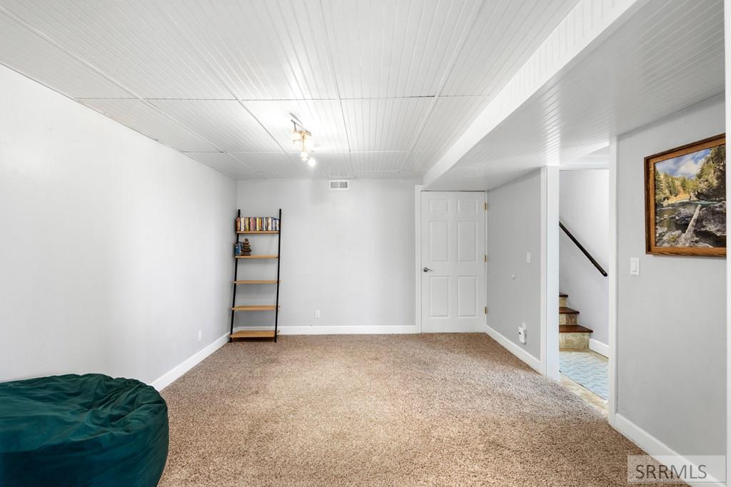 1445 Bluebell Circle Property Photo 28