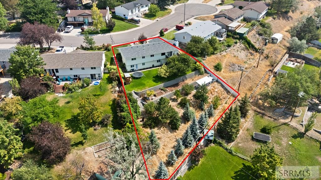 1445 Bluebell Circle Property Photo 42
