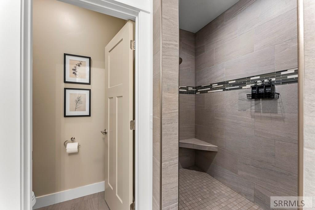 327 N 4410 E Property Photo 26