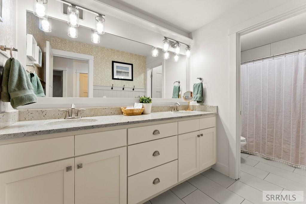 327 N 4410 E Property Photo 45