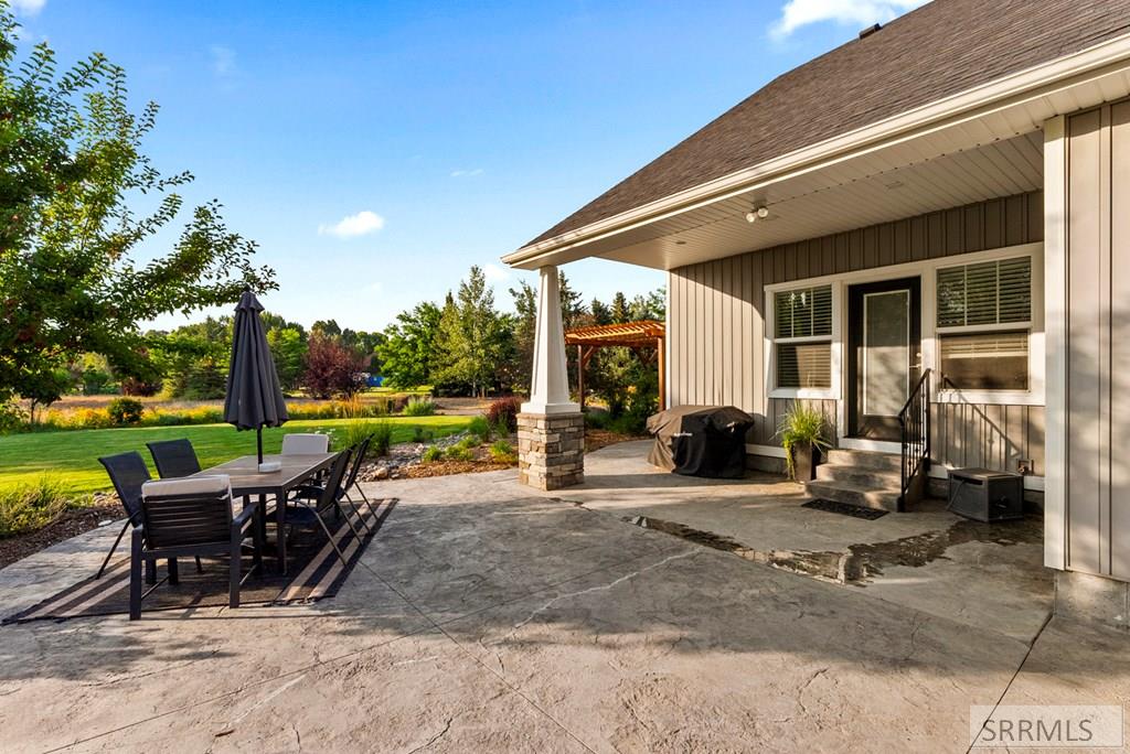327 N 4410 E Property Photo 50