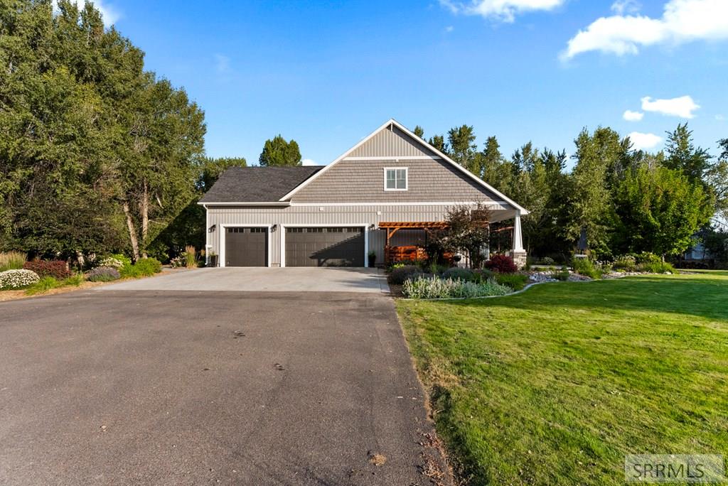 327 N 4410 E Property Photo 55