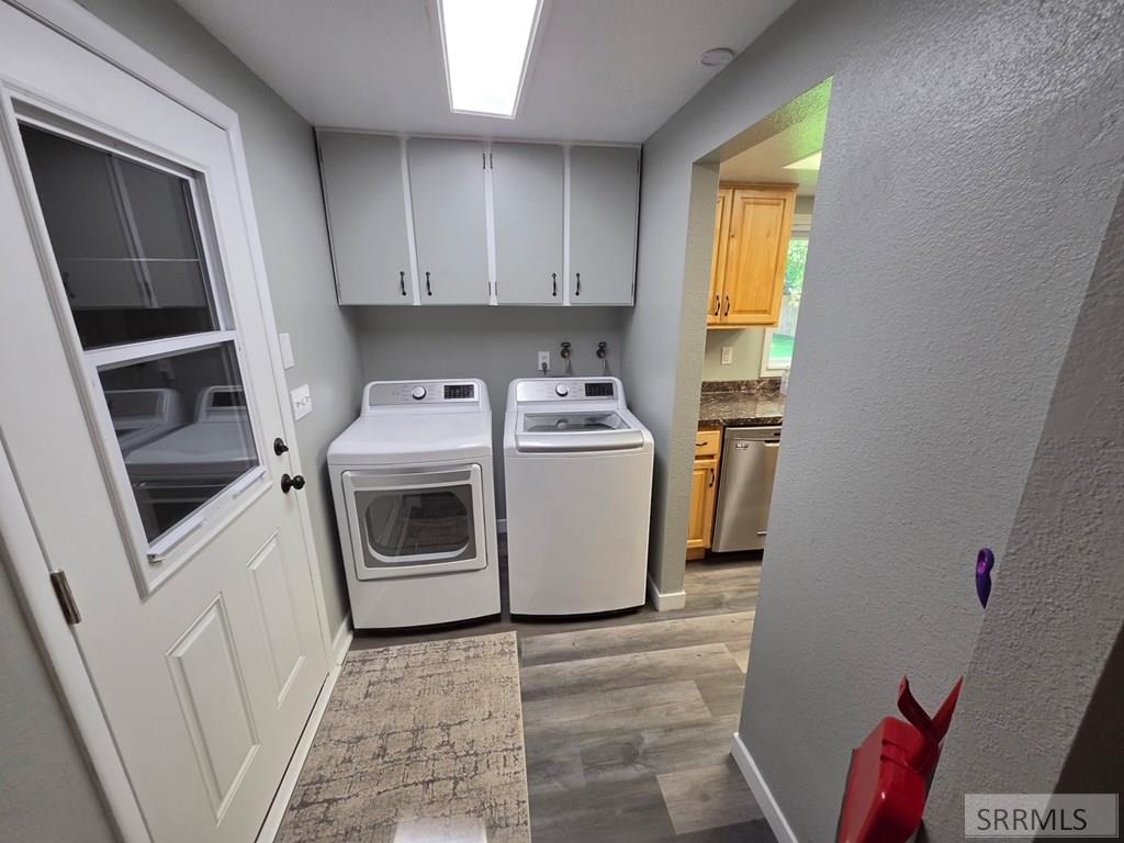 1880 Carmel Drive Property Photo 20