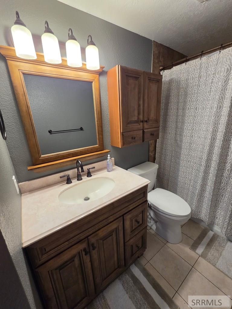 1880 Carmel Drive Property Photo 25