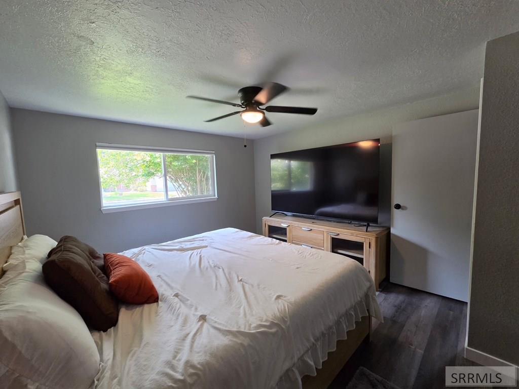 1880 Carmel Drive Property Photo 37