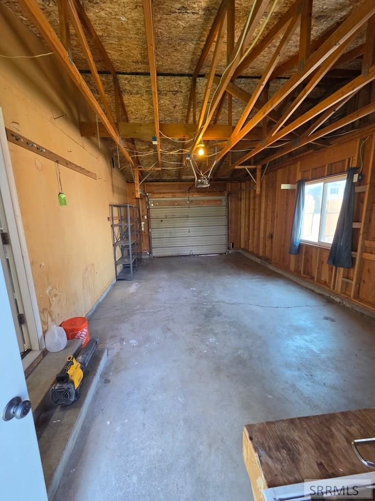 1880 Carmel Drive Property Photo 38