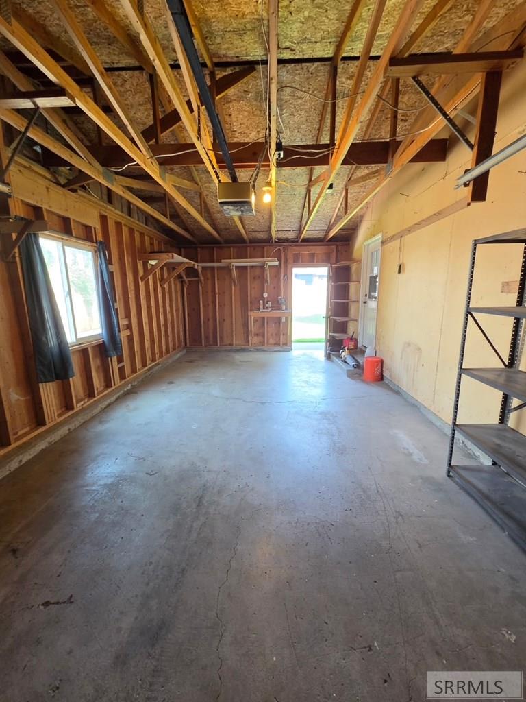 1880 Carmel Drive Property Photo 39