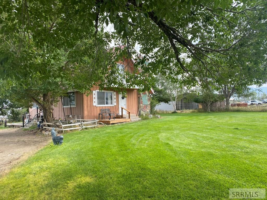 24707 Hwy 93 Property Photo 44