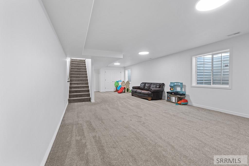 625 Vale Lane Property Photo 36