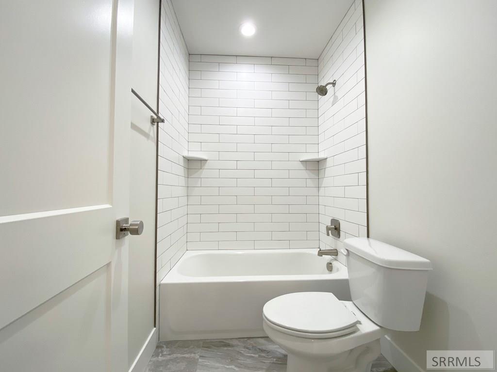 3457 Greenwillow Drive Property Photo 11
