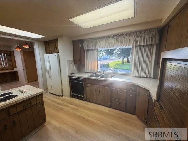 452 N 775 E Property Photo 4