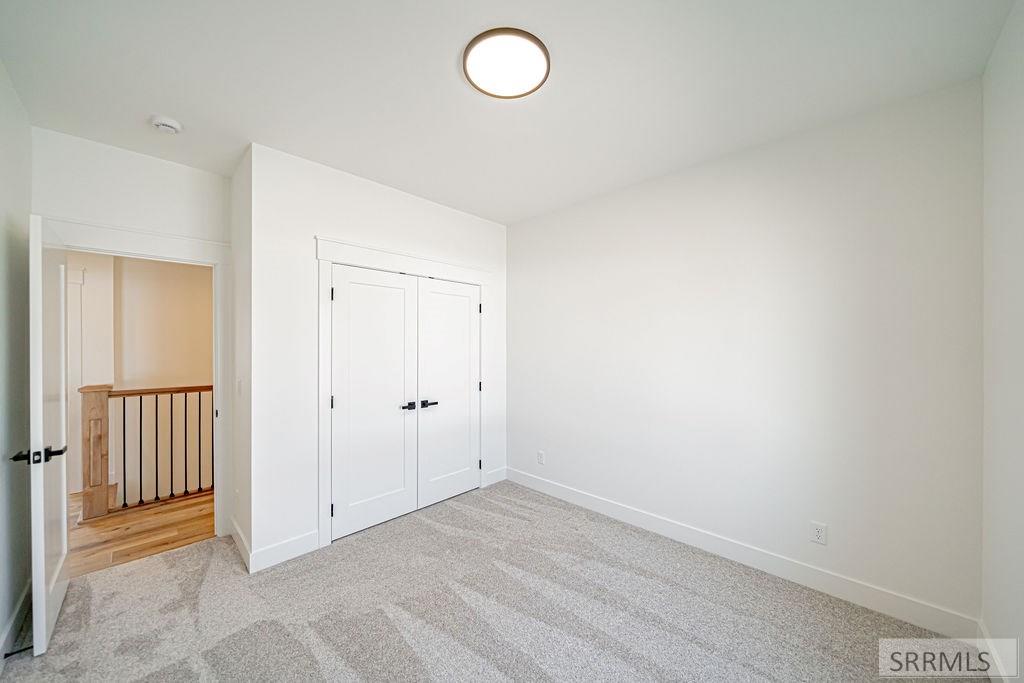 42 N Currant Lane Property Photo 33