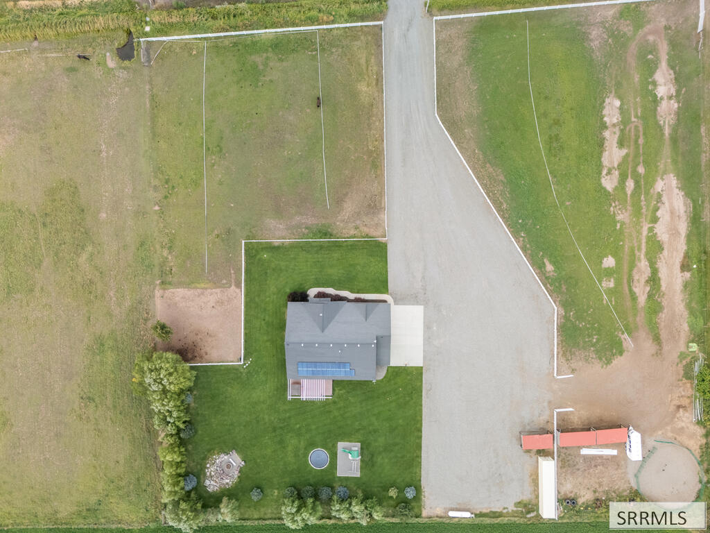 2140 E 200 N Property Photo 85