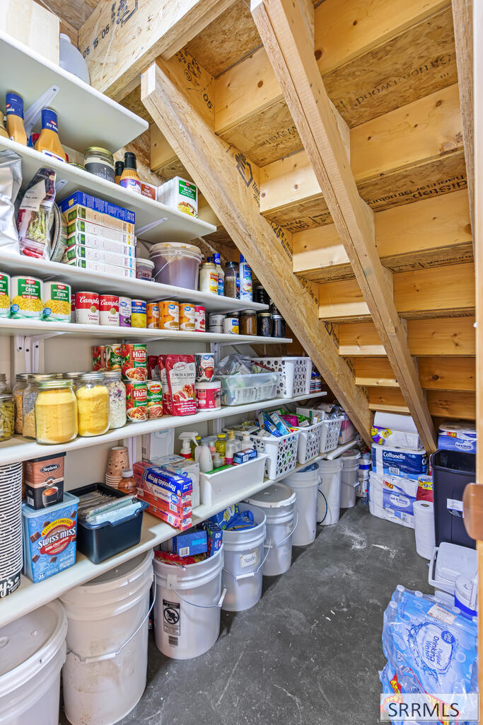2140 E 200 N Property Photo 87