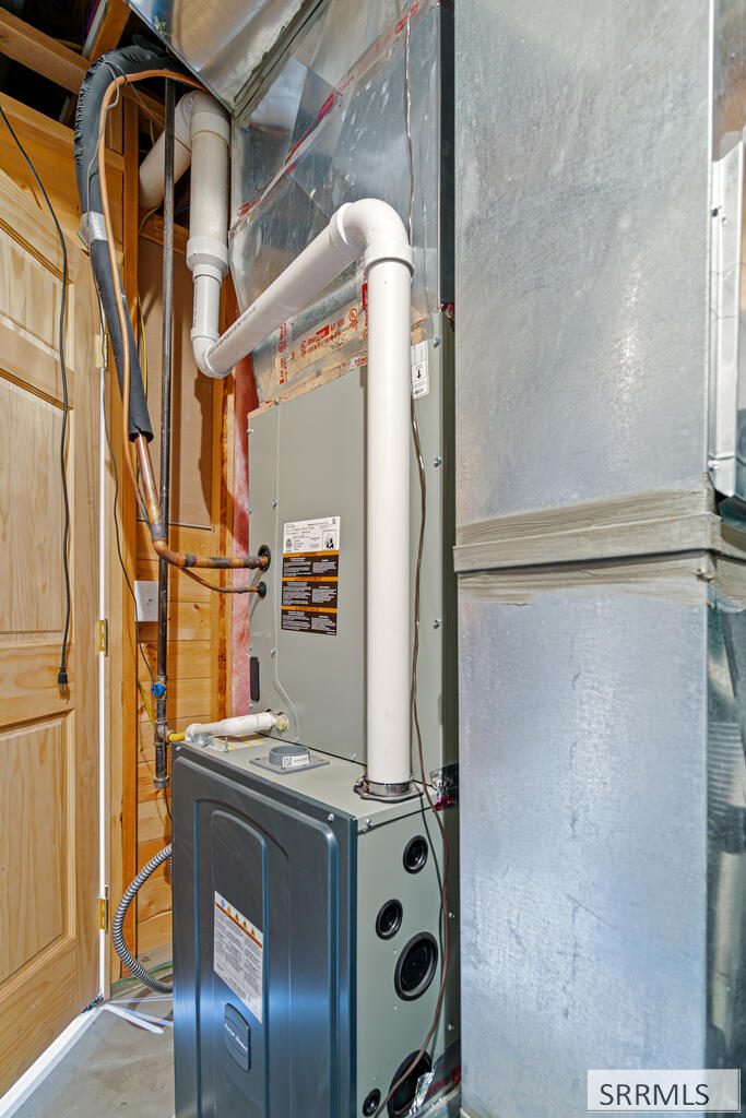 2140 E 200 N Property Photo 89