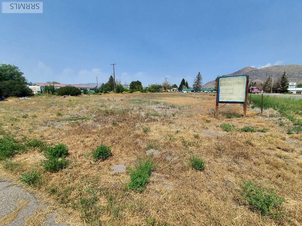 766 W Grand Avenue Property Photo 6