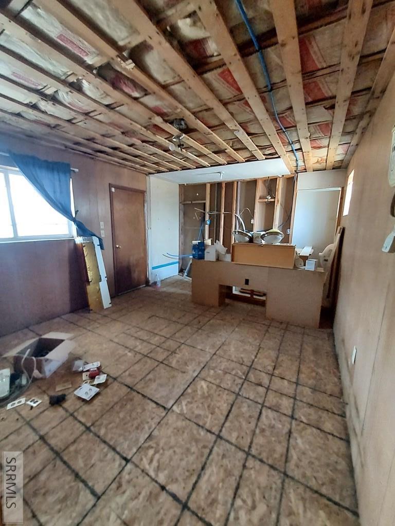 766 W Grand Avenue Property Photo 20