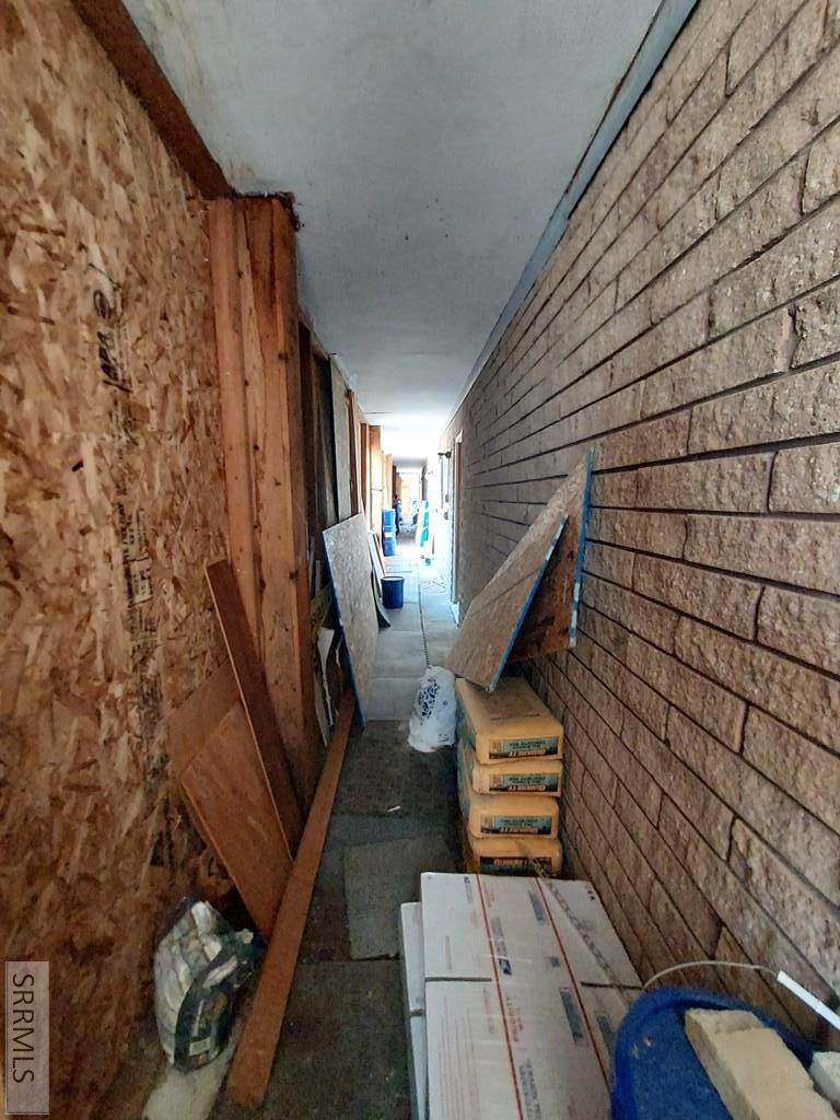 766 W Grand Avenue Property Photo 21