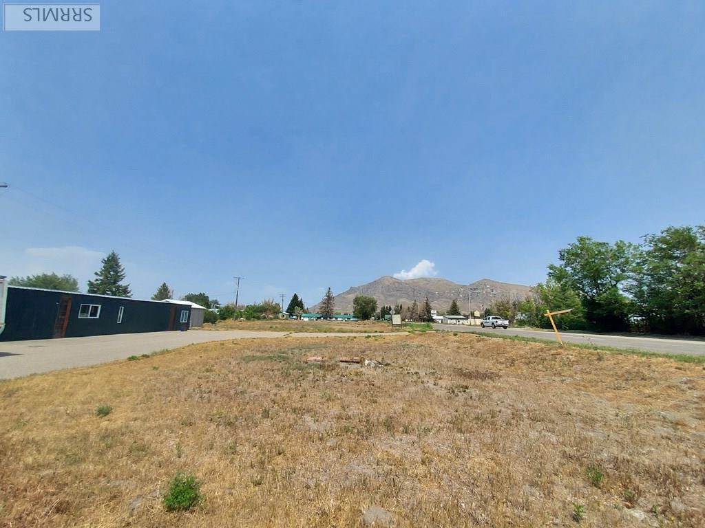 766 W Grand Avenue Property Photo 30