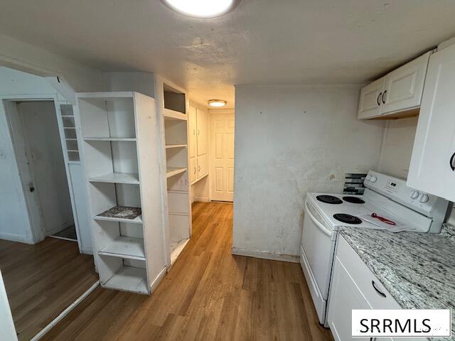 220 Randolph Ave Property Photo 6