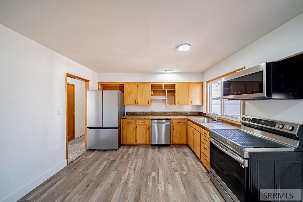 556 Westhill Avenue Property Photo 10