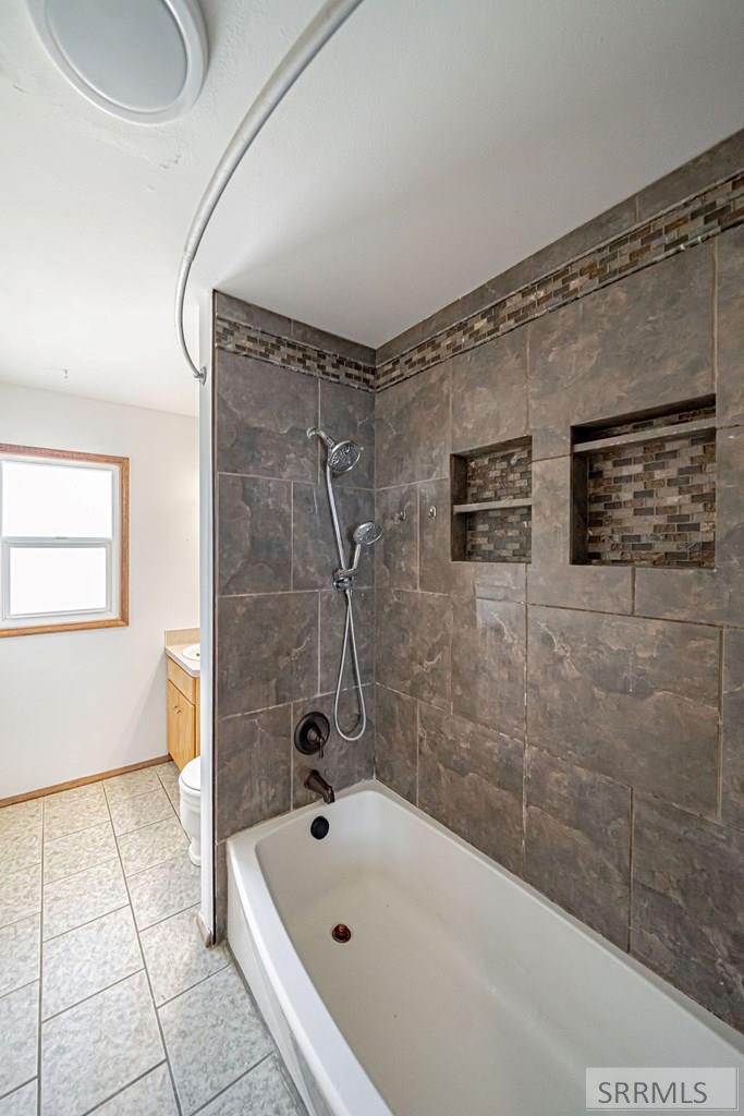 556 Westhill Avenue Property Photo 21