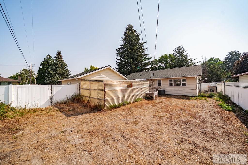 556 Westhill Avenue Property Photo 41
