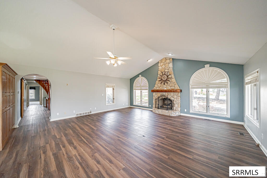 12081 S Country Club Drive Property Photo 12