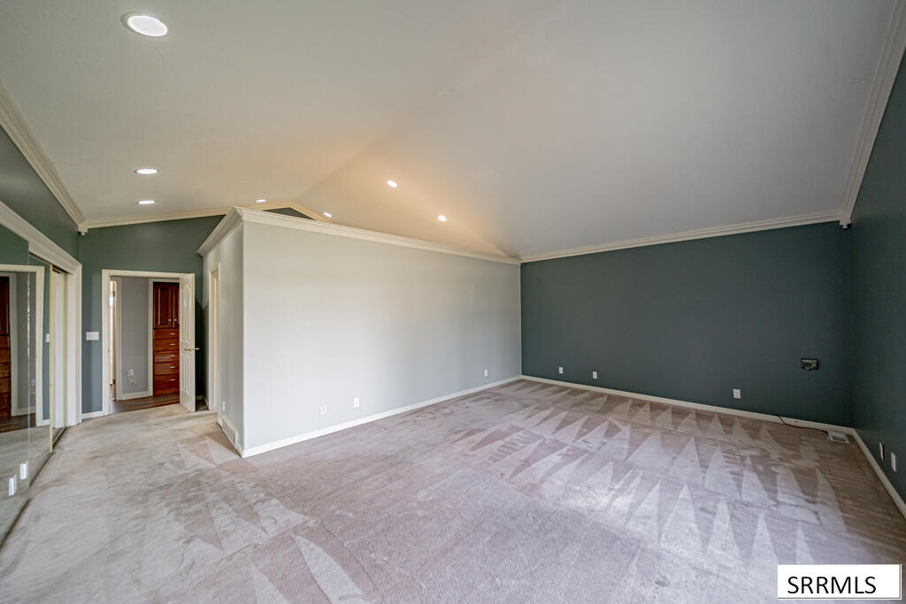 12081 S Country Club Drive Property Photo 23