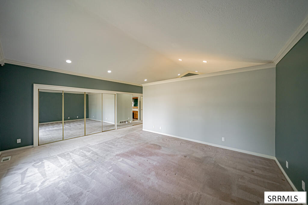 12081 S Country Club Drive Property Photo 26