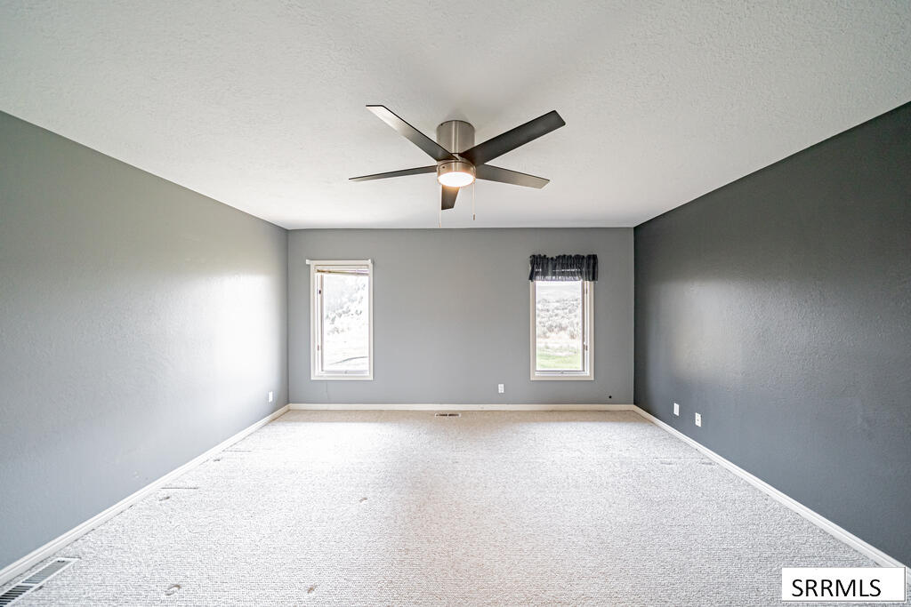 12081 S Country Club Drive Property Photo 36