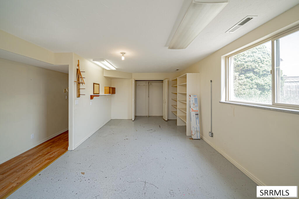 12081 S Country Club Drive Property Photo 49