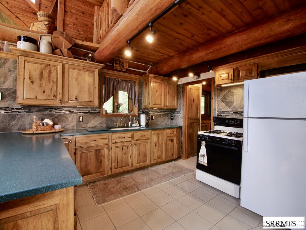 186 Hughes Creek Road Property Photo 22