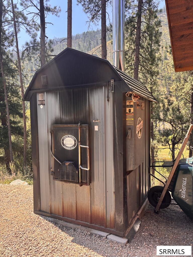 186 Hughes Creek Road Property Photo 44