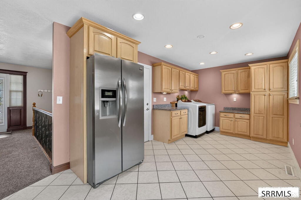1015 Park Lane Property Photo 15