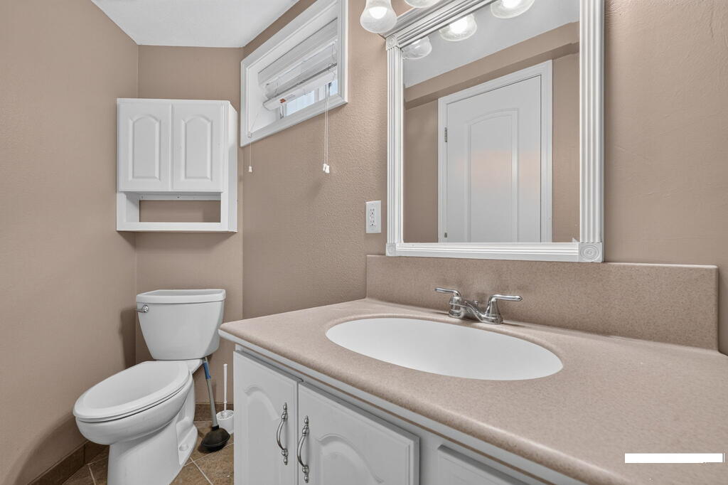 1015 Park Lane Property Photo 20