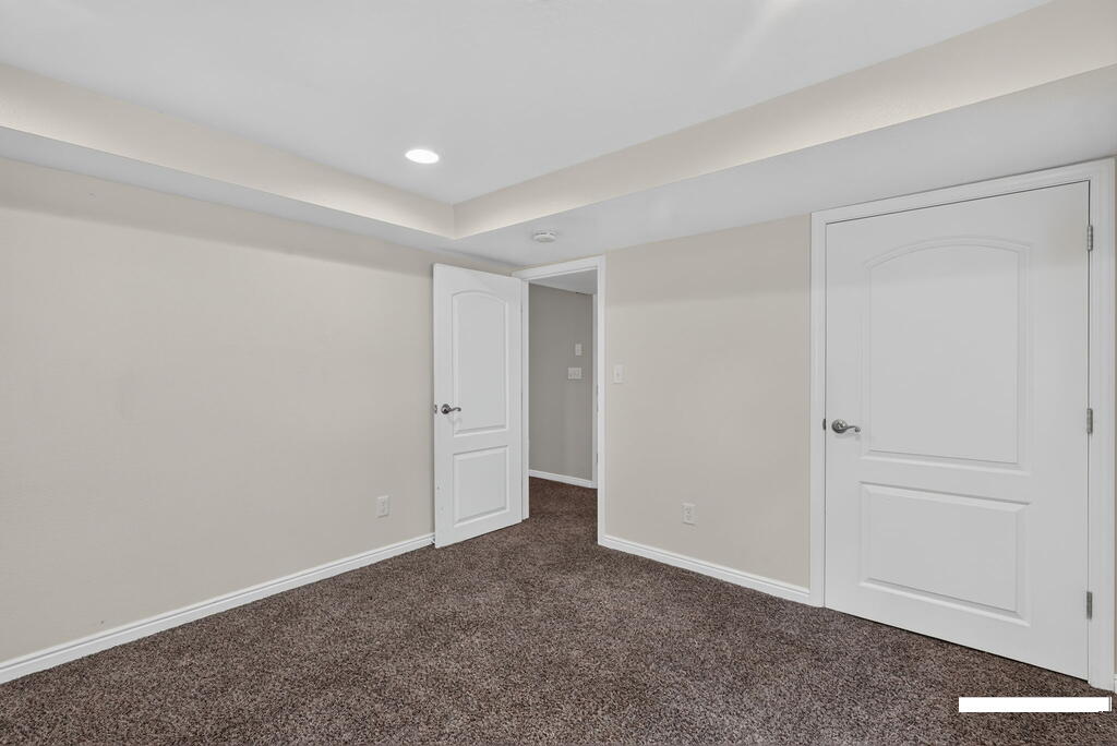 1015 Park Lane Property Photo 21