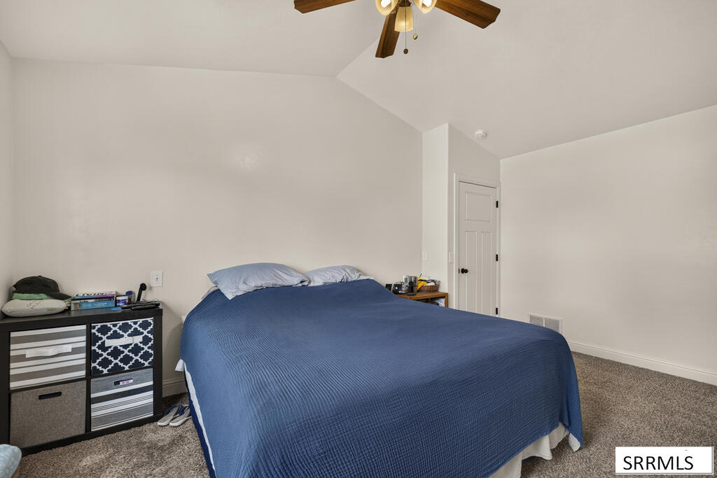 127 N 4010 E Property Photo 8