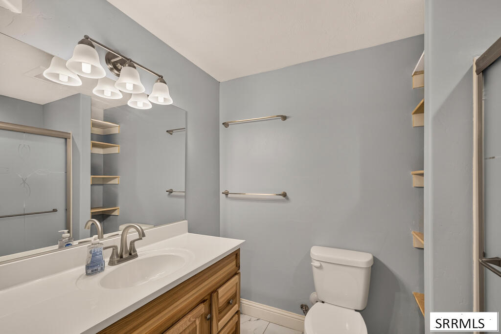 127 N 4010 E Property Photo 18