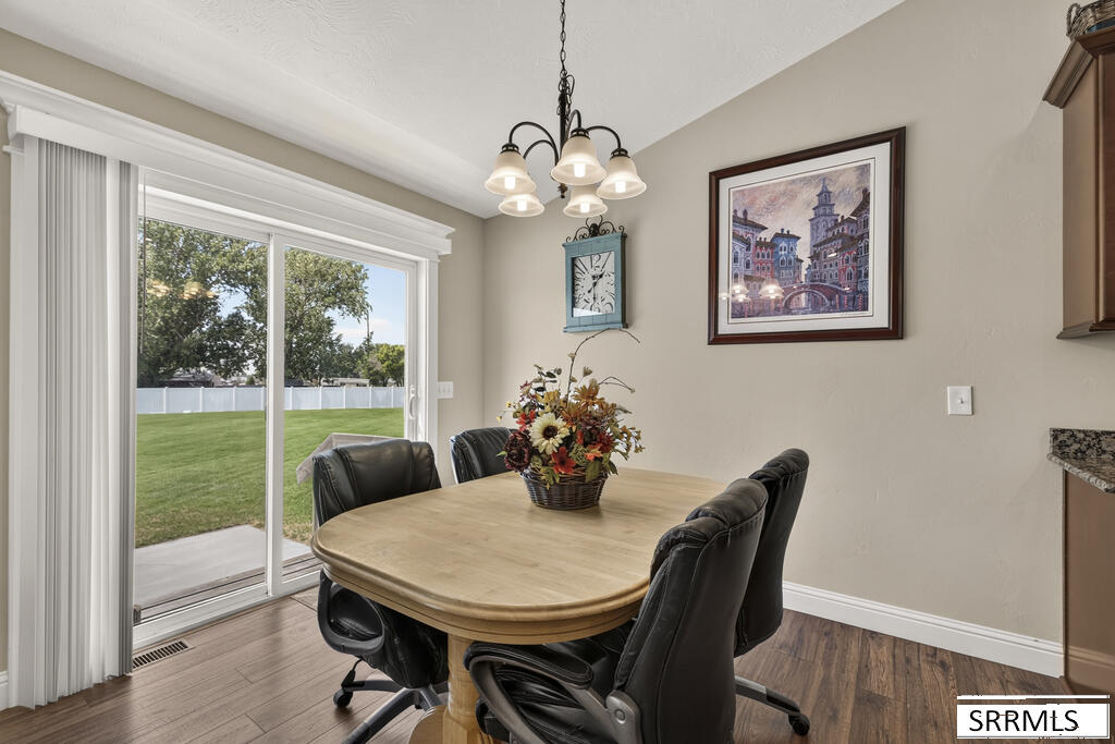 127 N 4010 E Property Photo 29